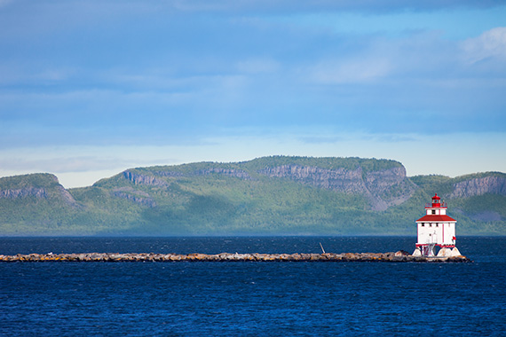 Beautiful Thunder Bay Ontario Is Unfortunately Affected by Alcohol Addiction As Are many Canadian Communities